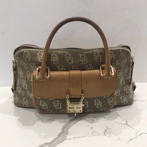 Dooney & Bourke Handbag